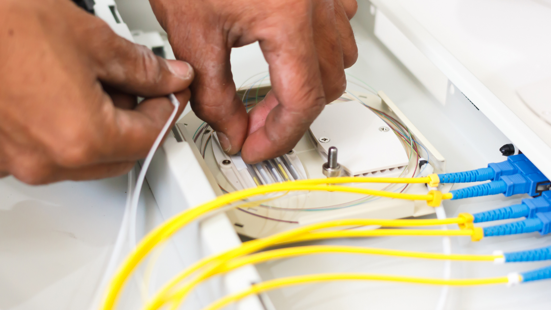 Embedded Network Installation Network Installation – Smart Systems Aruba